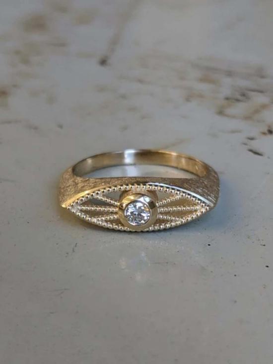  스테파니 엘리스 반지 데코 아이 시그넷 링