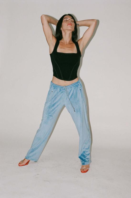  프리스카베라 스트레이트 팬츠 벨루어 트랙 팬츠 더스티 블루 - PRISCAVERA