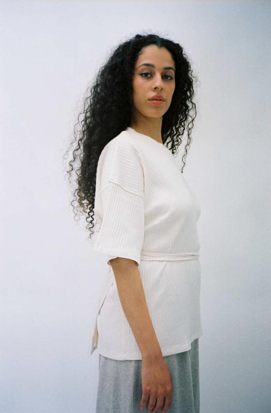  베이스레인지 후드 티셔츠 쇼 티 - BASERANGE