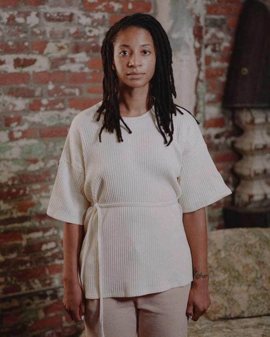  베이스레인지 후드 티셔츠 쇼 티 - BASERANGE