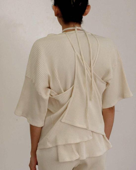  베이스레인지 후드 티셔츠 쇼 티 - BASERANGE