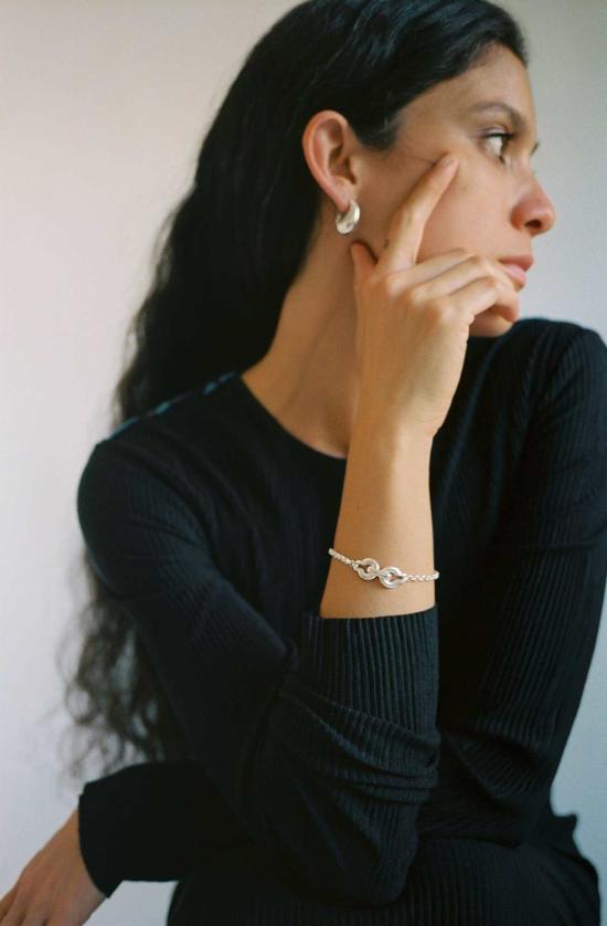  아니카 이네즈 팔찌 앰플 클래스프 브레이슬릿 실버 - ANNIKA INEZ