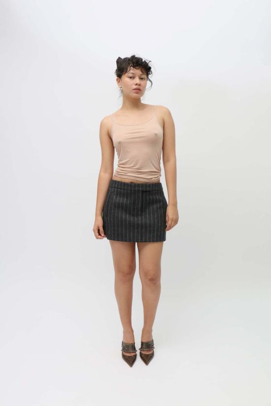  프리스카베라 숏 스커트 초크 울 핀스트라이프 미니 스커트 블랙 - PRISCAVERA