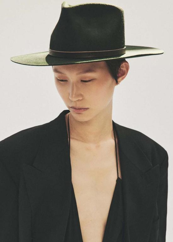  자네사레온 버킷햇 제네사 레오네 윈 - JANESSA LEONE