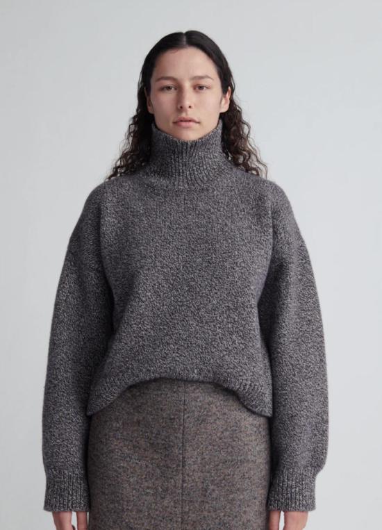  도우터 터틀넥 &Daughter Caragh 크롭 하이넥 스웨터 다크 브라운/에크뤼 몰린 - &DAUGHTER