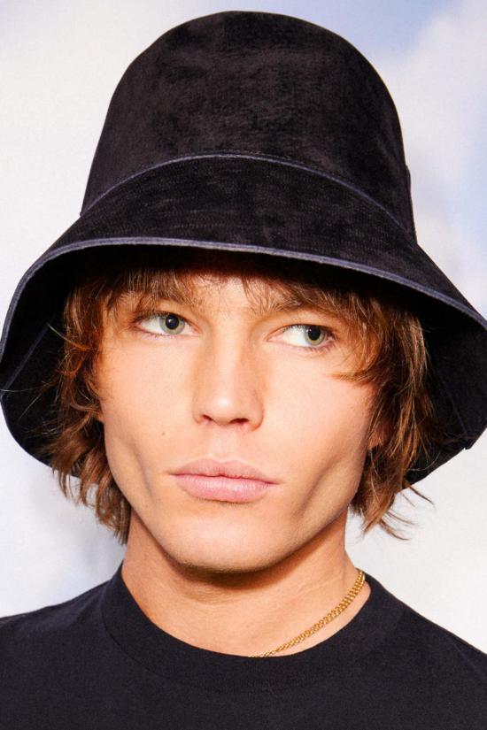  Lack of Color 버킷햇 바위 버킷의 색상 부족 - LACK OF COLOR