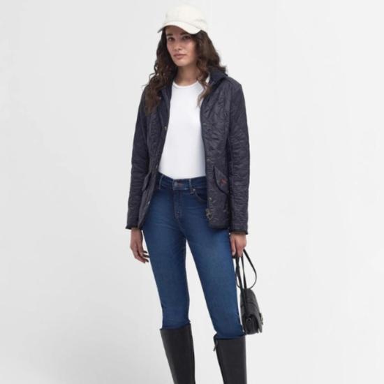  바버 자켓 캐벌리 폴라퀼트 재킷 - BARBOUR