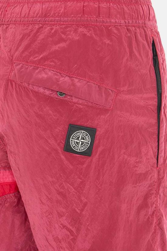  스톤 아일랜드 숏팬츠 스톤아일랜드 에코닐 나일론 메탈 스타 인레이 반바지 사이클라멘 - STONE ISLAND