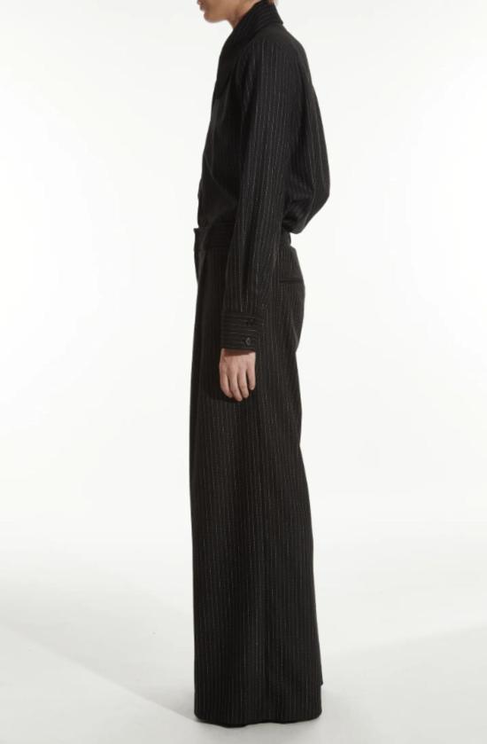  Saint Art 민소매 티셔츠 세인트 아트 알레산드라 핀스트라이프 버튼 다운 - SAINT ART