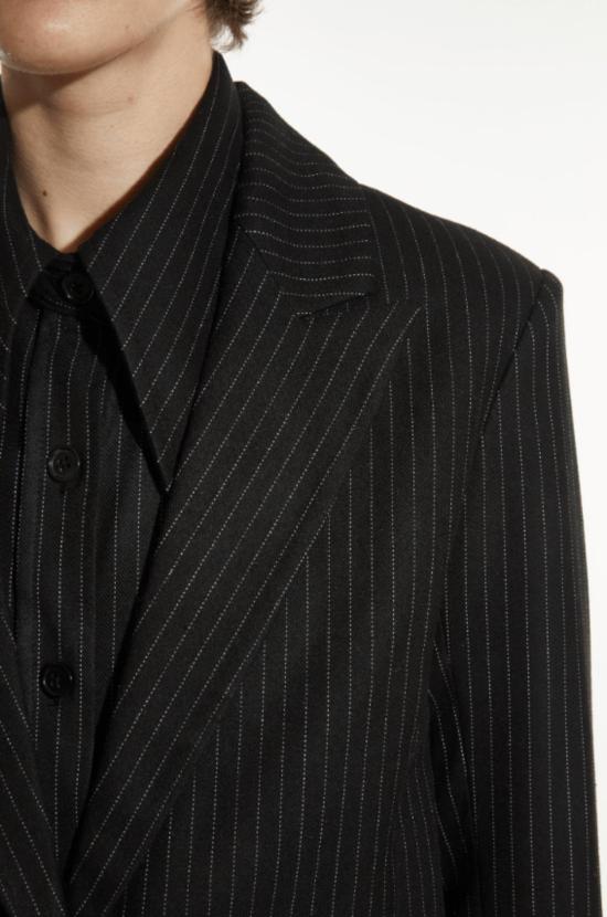  Saint Art 민소매 티셔츠 세인트 아트 알레산드라 핀스트라이프 버튼 다운 - SAINT ART