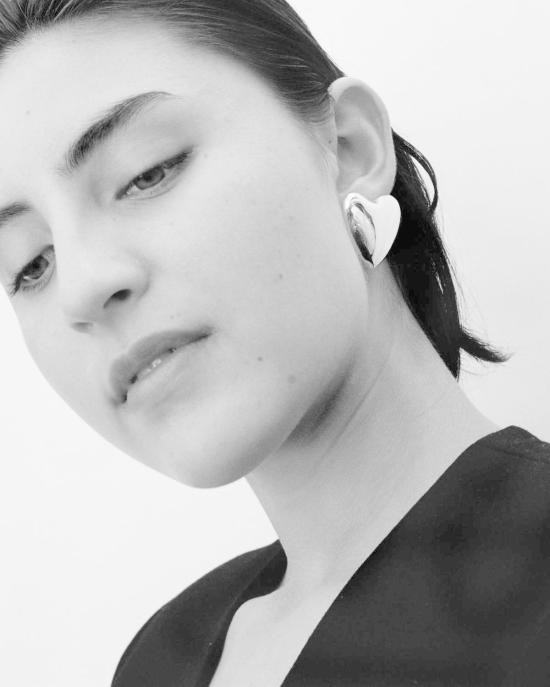  아니카 이네즈 이어링 Annika Inez 풍만한 하트 귀걸이 스털링 실버