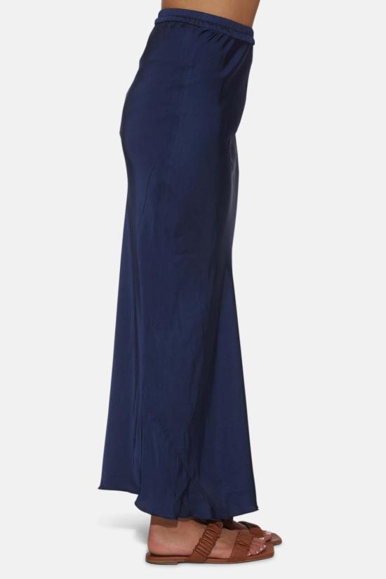  더 타일 클럽 롱 스커트 타일클럽 아냐 새틴 스커트 네이비 - THE TILE CLUB