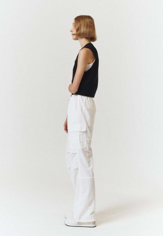  던스트 베스트 오픈 크로셰 니트 조끼 블랙 - DUNST