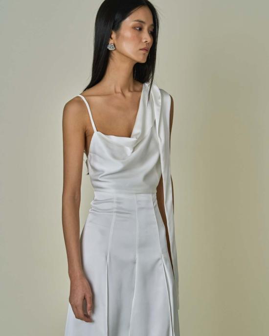  더 엔케이씨 스토어 롱 원피스 Nkc 아드리아나 가운 펄 - The NKC Store