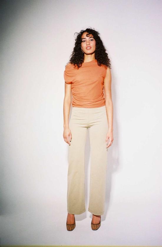  이오네스 반팔 티셔츠 이오안스 튈 스트레치 트위스트 탑 러스트