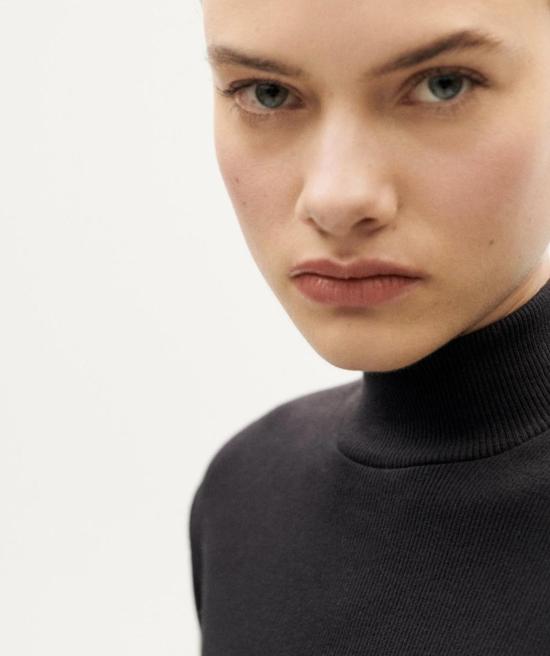  띵킹 뮤 터틀넥 싱킹 무 아이네 리브  블랙 - THINKING MU