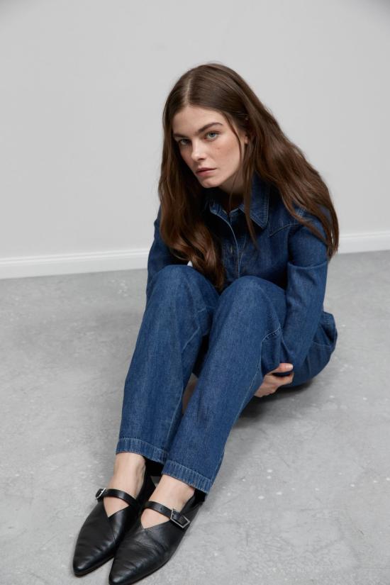  클로즈드 플랫 슈즈 닫힌 발레리나 블랙