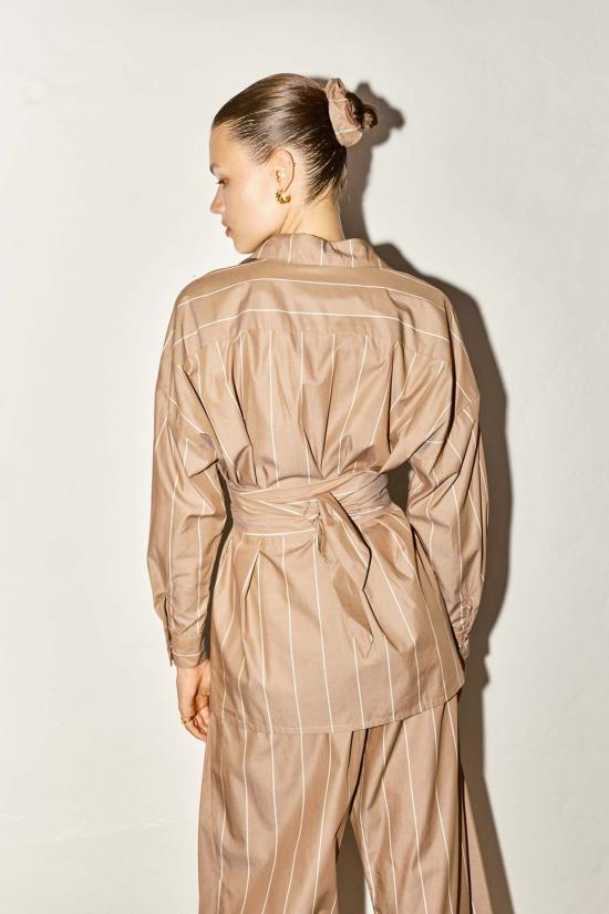  다두라 블라우스 다투라 렌 셔츠 아몬드 브라운 스트라이프 - DATURA