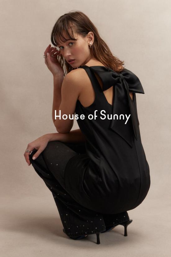  하우스오브써니 숏 원피스 하우스 오브 써니 미니 새틴 시프트 제트 블랙 - HOUSE OF SUNNY