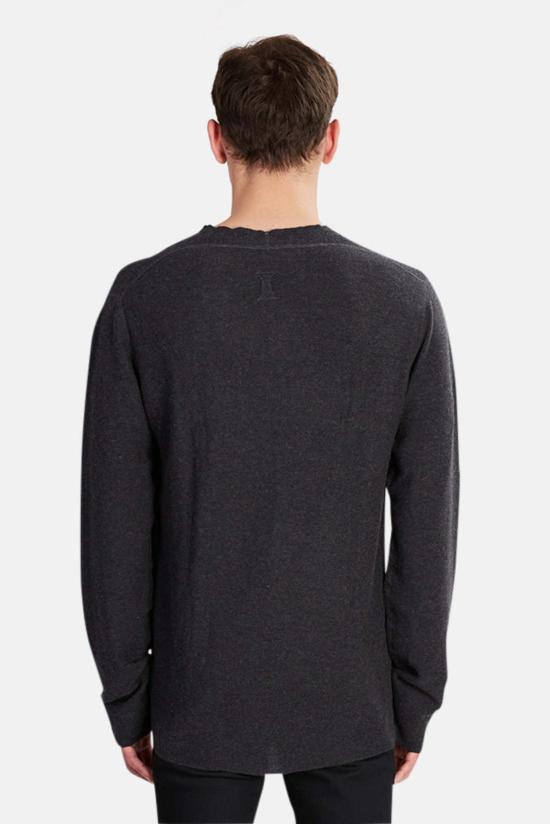  하네스 스웨터 뢰터 코플라 V넥  차콜 그레이 - HANNES ROETHER