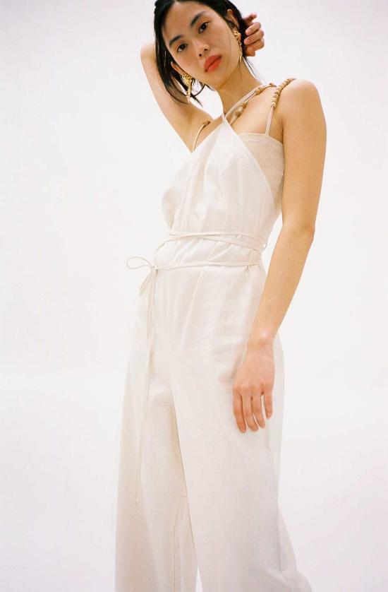  베이스레인지 점프수트 Baserange Undyed Ligo  화이트 - BASERANGE