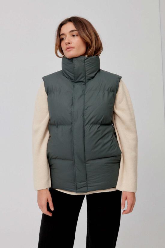  레인스 봄버 자켓 박스형 퍼퍼 조끼 - RAINS