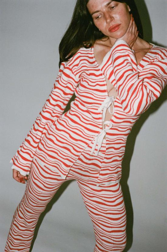  모즈데 마틴 가디건 웨이비 카디건 레드/아이보리 - MOZHDEH MATIN