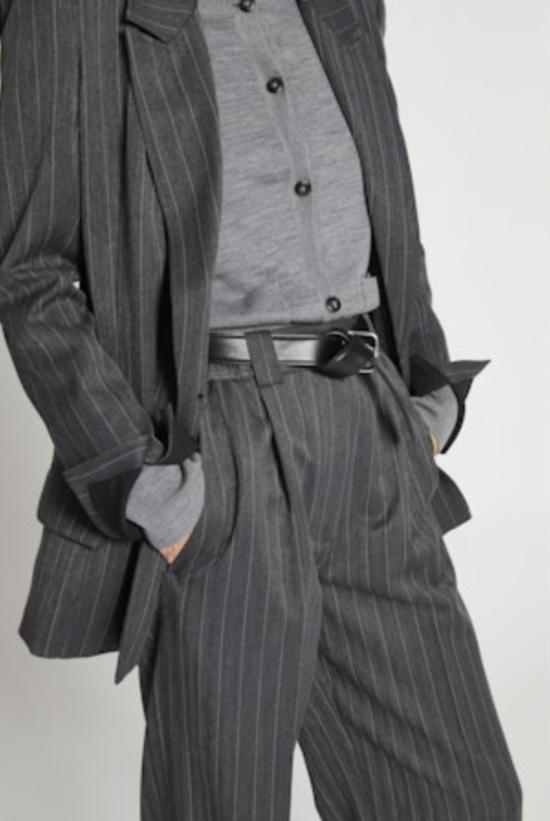  세인트 아트 스트레이트 팬츠 체스터 핀스트라이프 바지 그레이 핀스트라이프 - SAINT ART
