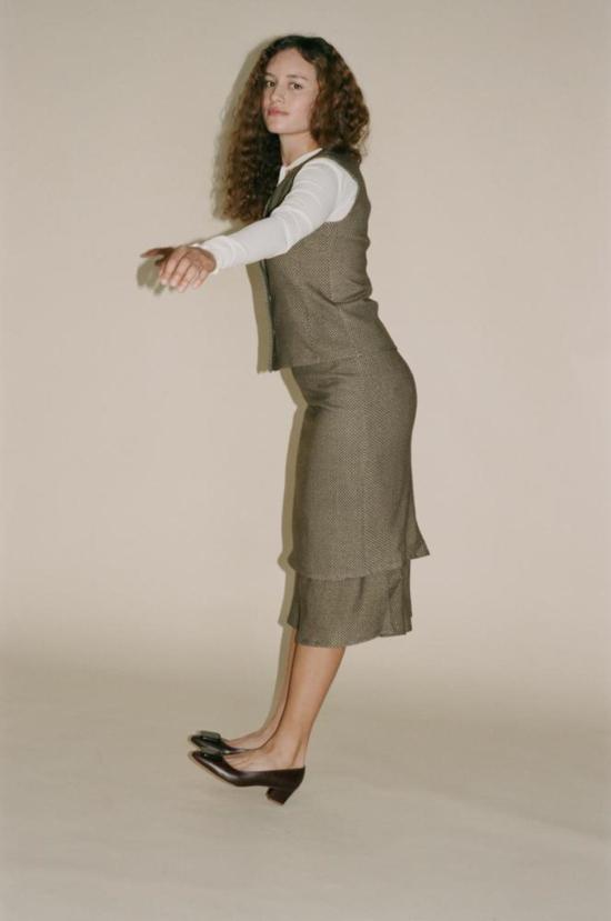  베이스레인지 미디 스커트 베이스렌지 아뎀 스커트 체크 - BASERANGE