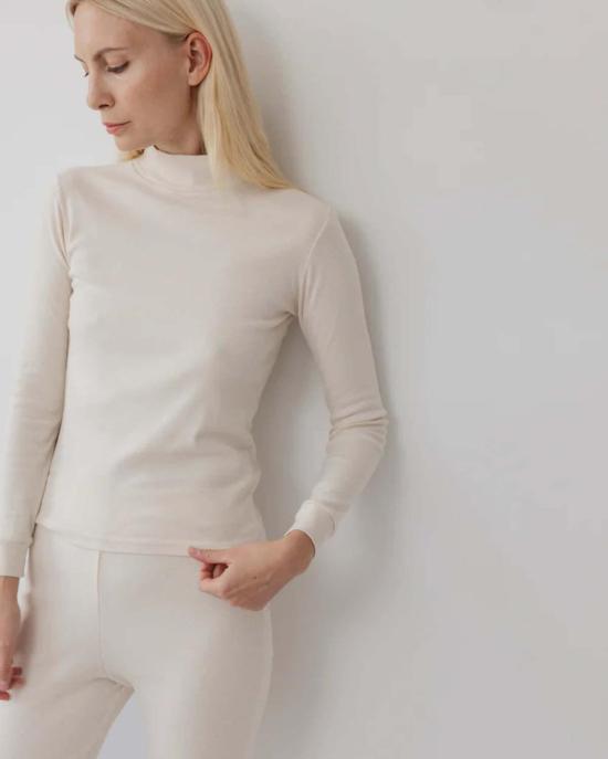  울 하이드 터틀넥 울하이드 - WOL HIDE