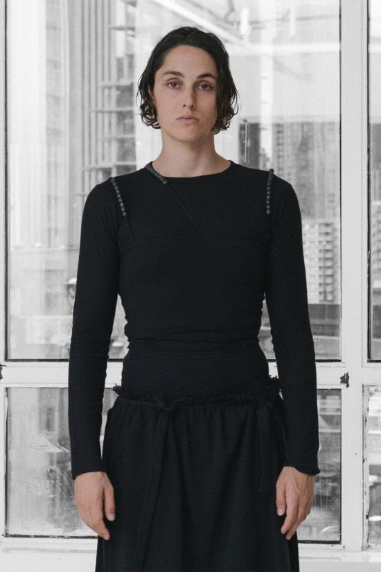  베이스레인지 민소매 티셔츠 베이스렌지 타브 탱크 블랙 오가닉 코튼