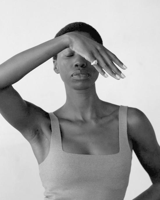  아니카 이네즈 반지 꼬기 - ANNIKA INEZ