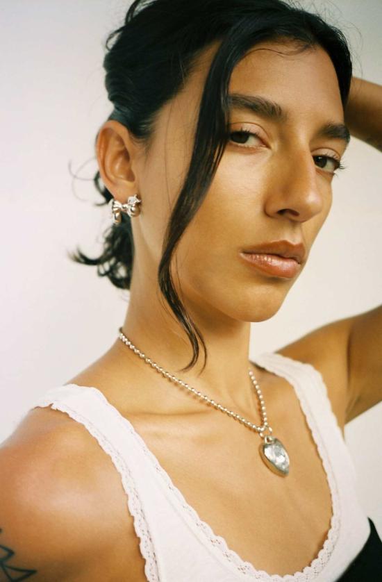  몬도 몬도 이어링 빅 보우