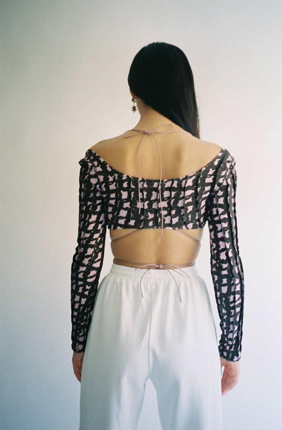  Helena Manzano 긴팔 티셔츠 헬레나 만자노 쿠에르다 탑