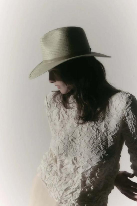  자네사레온 버킷햇 제네사 레온 시몬 햇 세이지