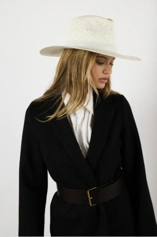  자네사레온 버킷햇 Janessa Leone Zoe 팩커블 스트로 페도라 블리치 - JANESSA LEONE