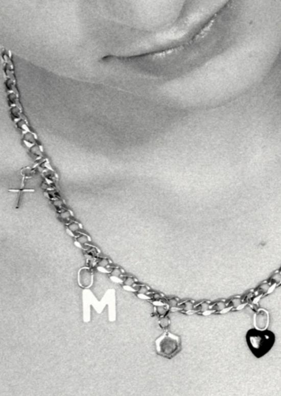  마리아 블랙 목걸이/팬던트 루시드 레터 챠밍 실버