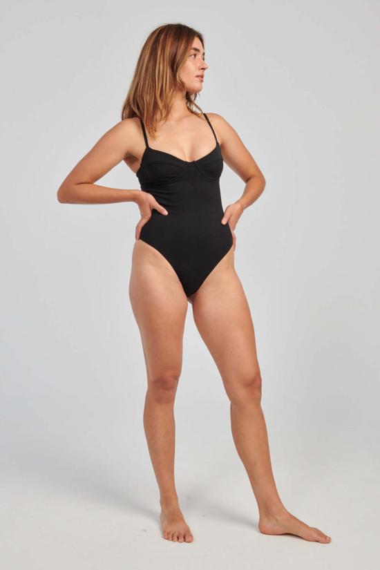  마라 호프만 원피스 수영복 지지