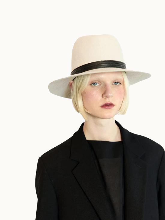  자네사레온 버킷햇 제네사 레오네 코린 햇 제네사 레오네 - JANESSA LEONE