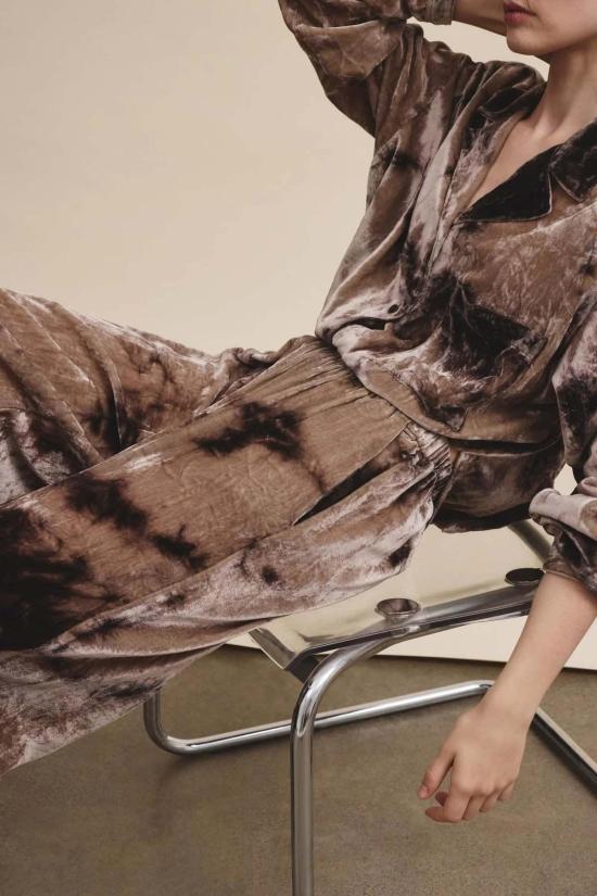  포만데레 스트레이트 팬츠 포만데르 워시드 벨벳 플로위 팬츠 - POMANDERE