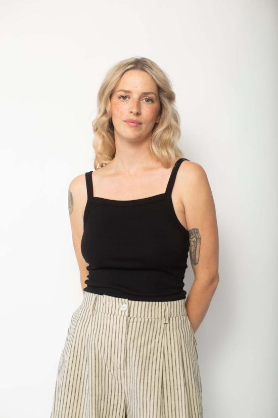  도니 민소매 티셔츠 . 베이비립 스퀘어넥 탱크 - DONNI.