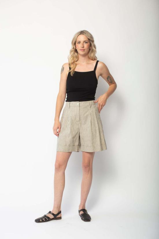  도니 민소매 티셔츠 . 베이비립 스퀘어넥 탱크 - DONNI.