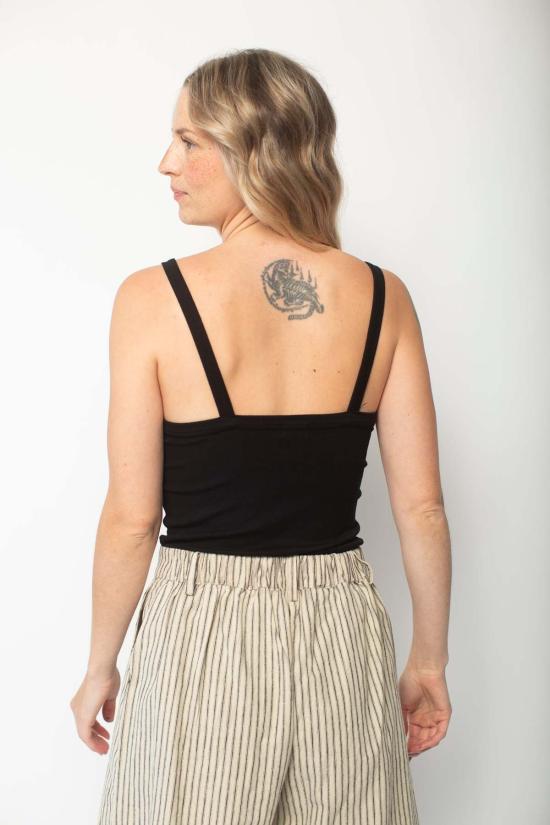  도니 민소매 티셔츠 . 베이비립 스퀘어넥 탱크 - DONNI.