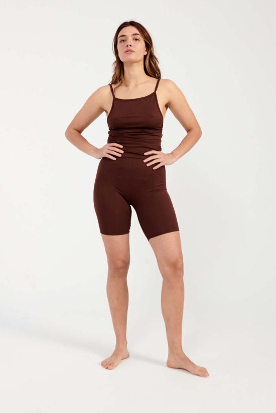  니아 토마스 민소매 티셔츠 오델라 탱크탑 초콜릿