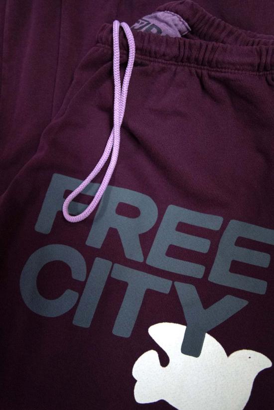  프리시티 스트레이트 팬츠 라지 스웨트팬츠 에그플랜트 - FREECITY