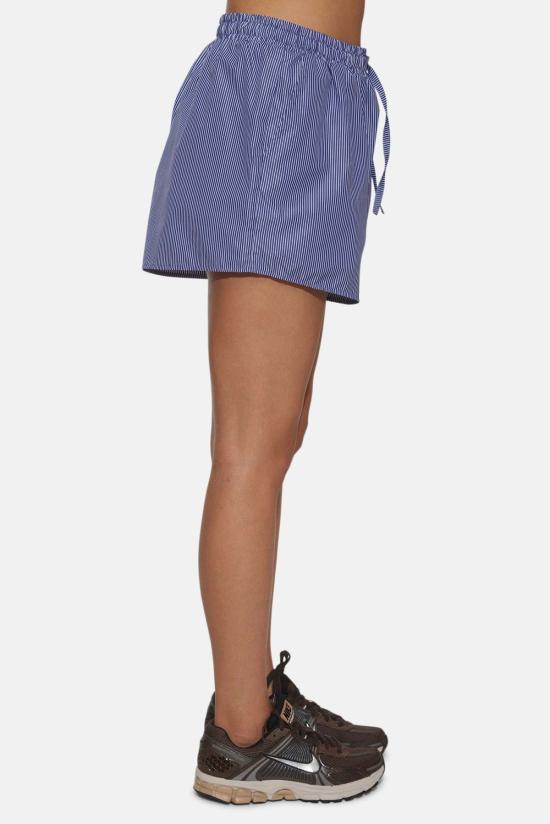  더 타일 클럽 숏팬츠 타일 클럽 홀시 팝린 반바지 네이비/화이트 핀스트라이프 - THE TILE CLUB
