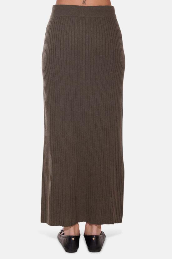  더 타일 클럽 롱 스커트 타일 클럽 거트루드 리브 맥시 스커트 타니시드 - THE TILE CLUB