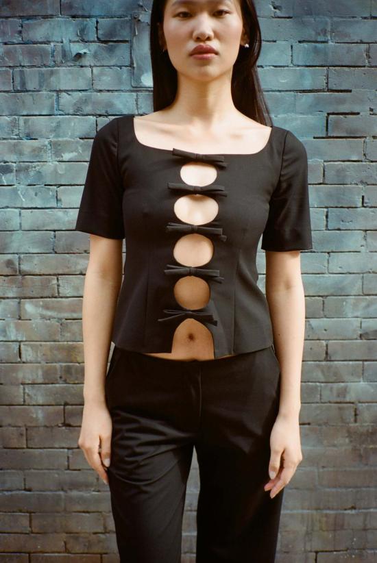  샌디리앙 반팔 티셔츠 샌디 리앙 소렐 탑 블랙 - SANDY LIANG