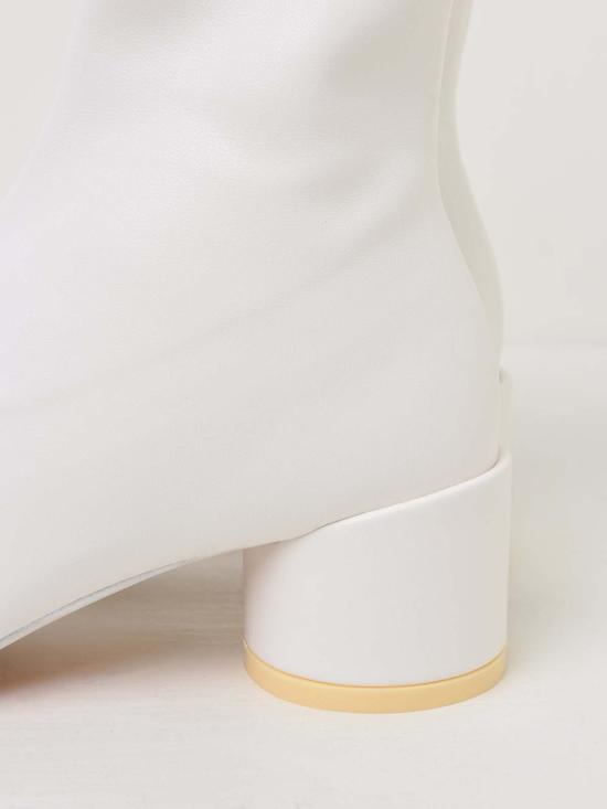  MM6 메종마르지엘라 뮬/슬리퍼 Mm6 메종 마르지엘라 앵클  S59 Wu0230 P2260 T1009  위스퍼 화이트 - MM6 MAISON MARGIELA