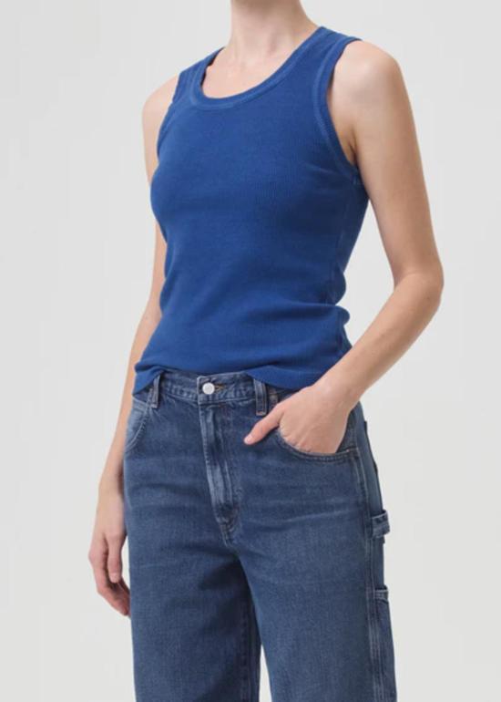  에이골디 민소매 티셔츠 아골데 포피 탱크 앵무새